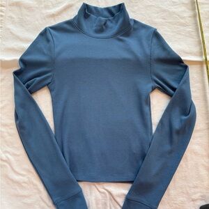American Eagle Blue Long Sleeve Top